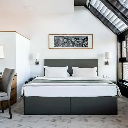 The Granary - La 5*