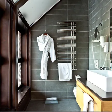 The Granary - La 5*