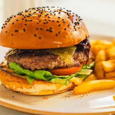 Готель Great Polonia The Granary La 5*