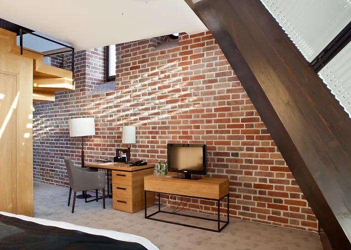 Great Polonia The Granary La 5* Breslavia